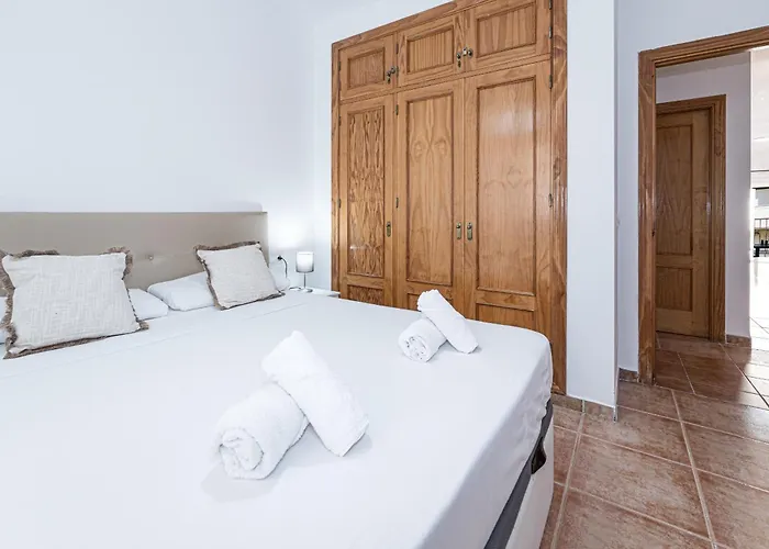 Torrecilla Urban - Modern With Rooftop Pool Appartement *