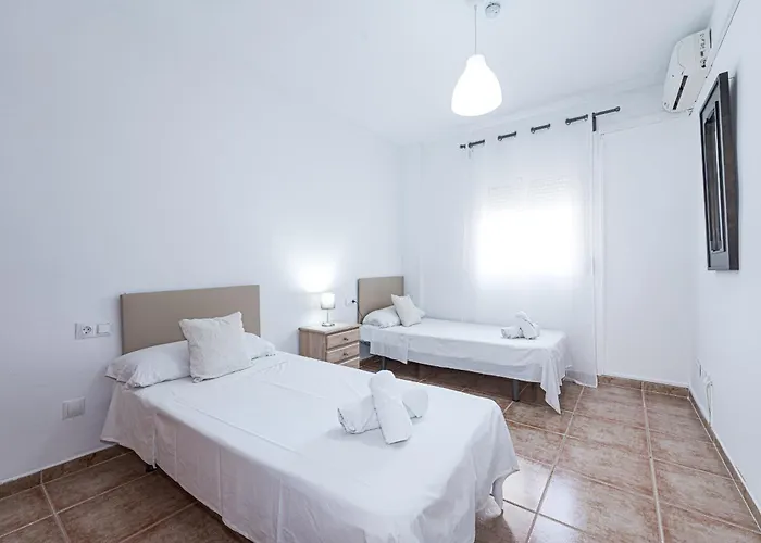 Torrecilla Urban - Modern With Rooftop Pool Appartement Nerja